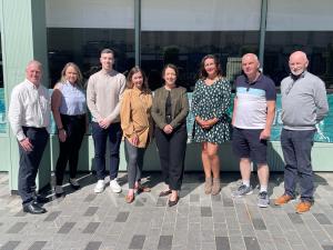 Minister Kimmins visits Mobility Lisburn