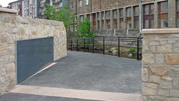 Floodgate image